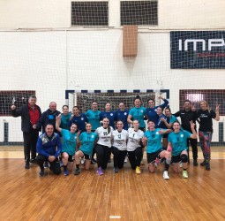 Au încheiat turul cu o victorie, a treia consecutivă