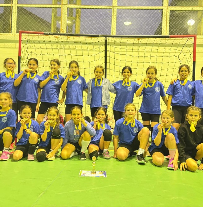Echipa de mini-handbal CSU Oradea, prezentă la Cupa Dafin
